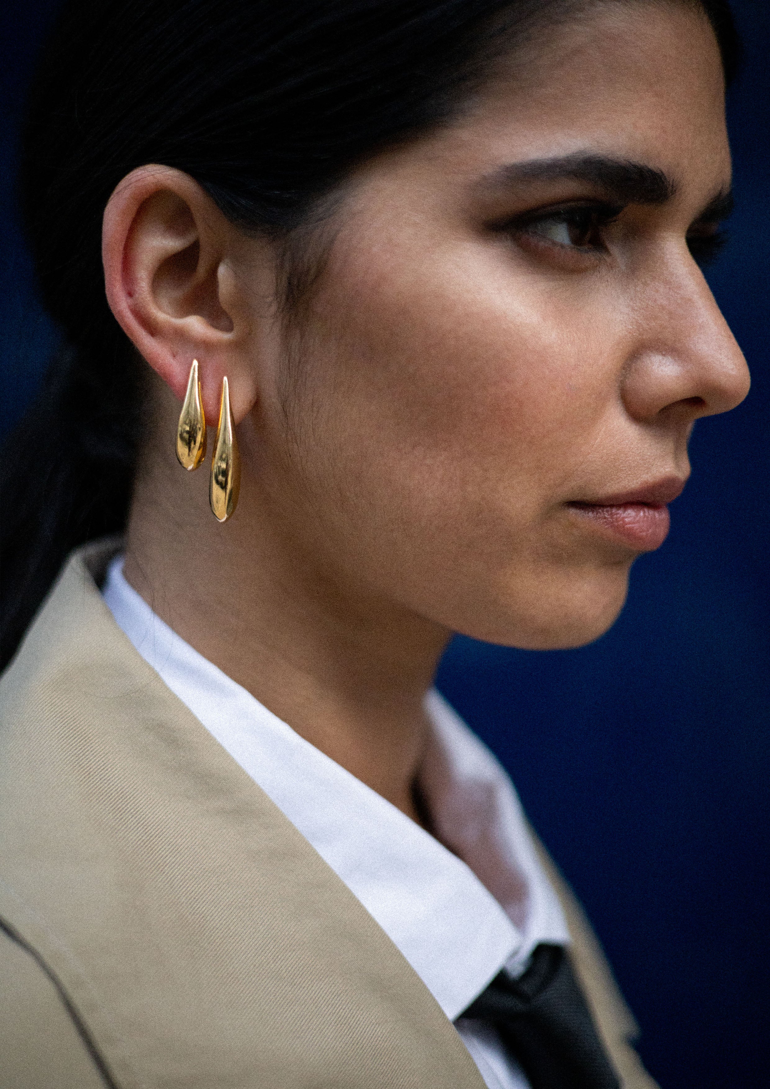 Arp Medium Earrings - Image 4