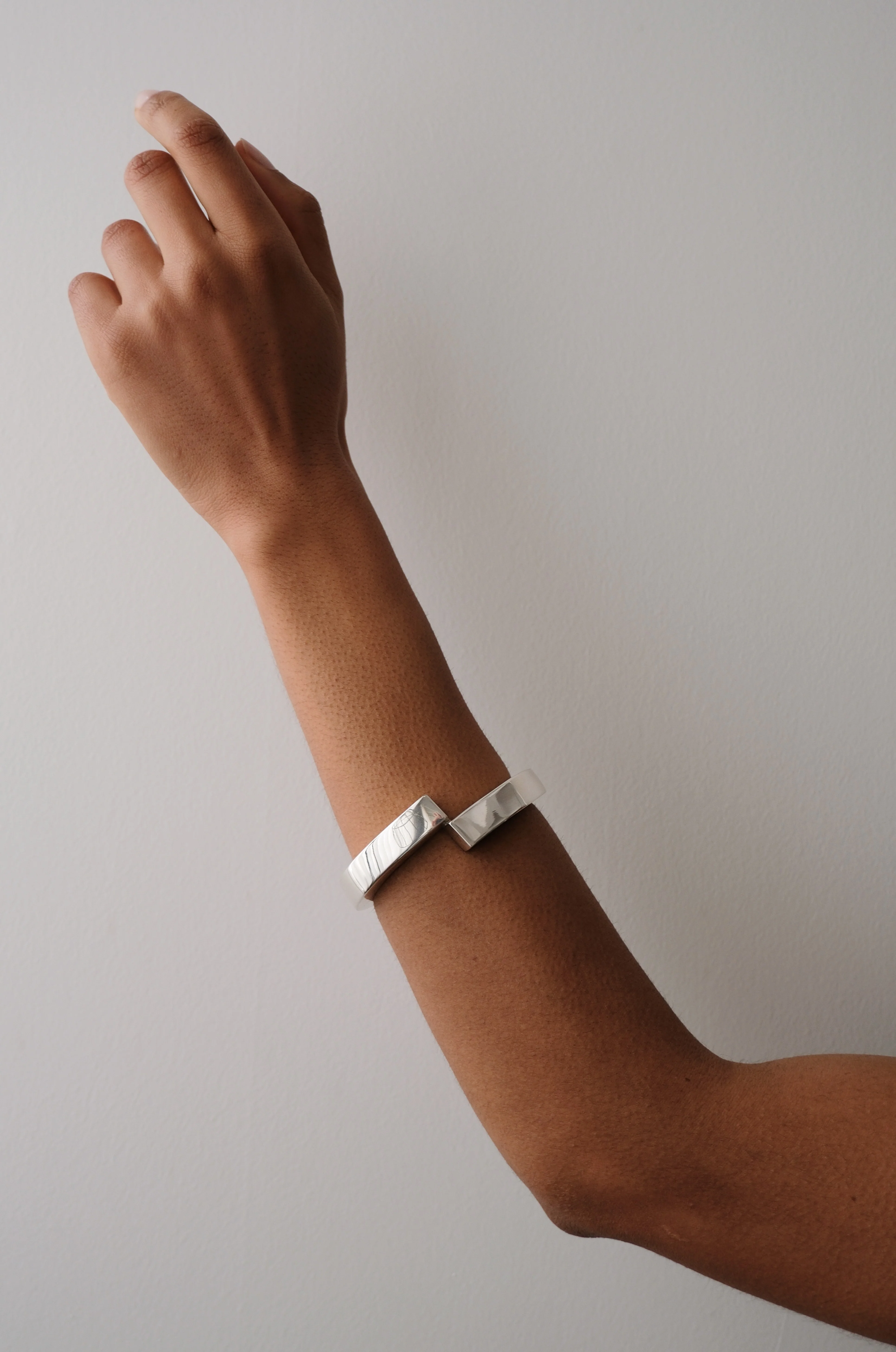 Assimetria Cuff - Image 5