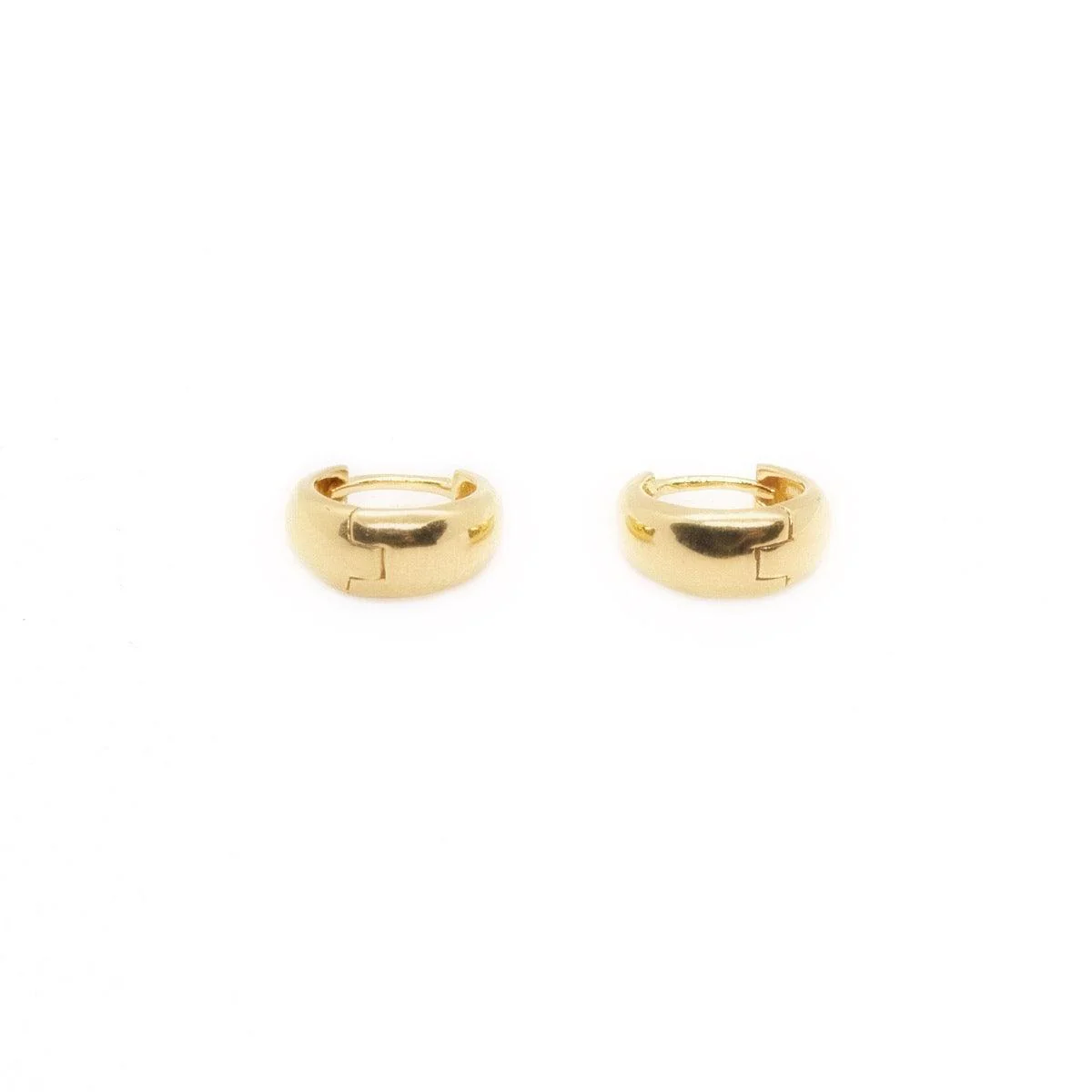 Luz Bold Huggie Hoops - Image 3