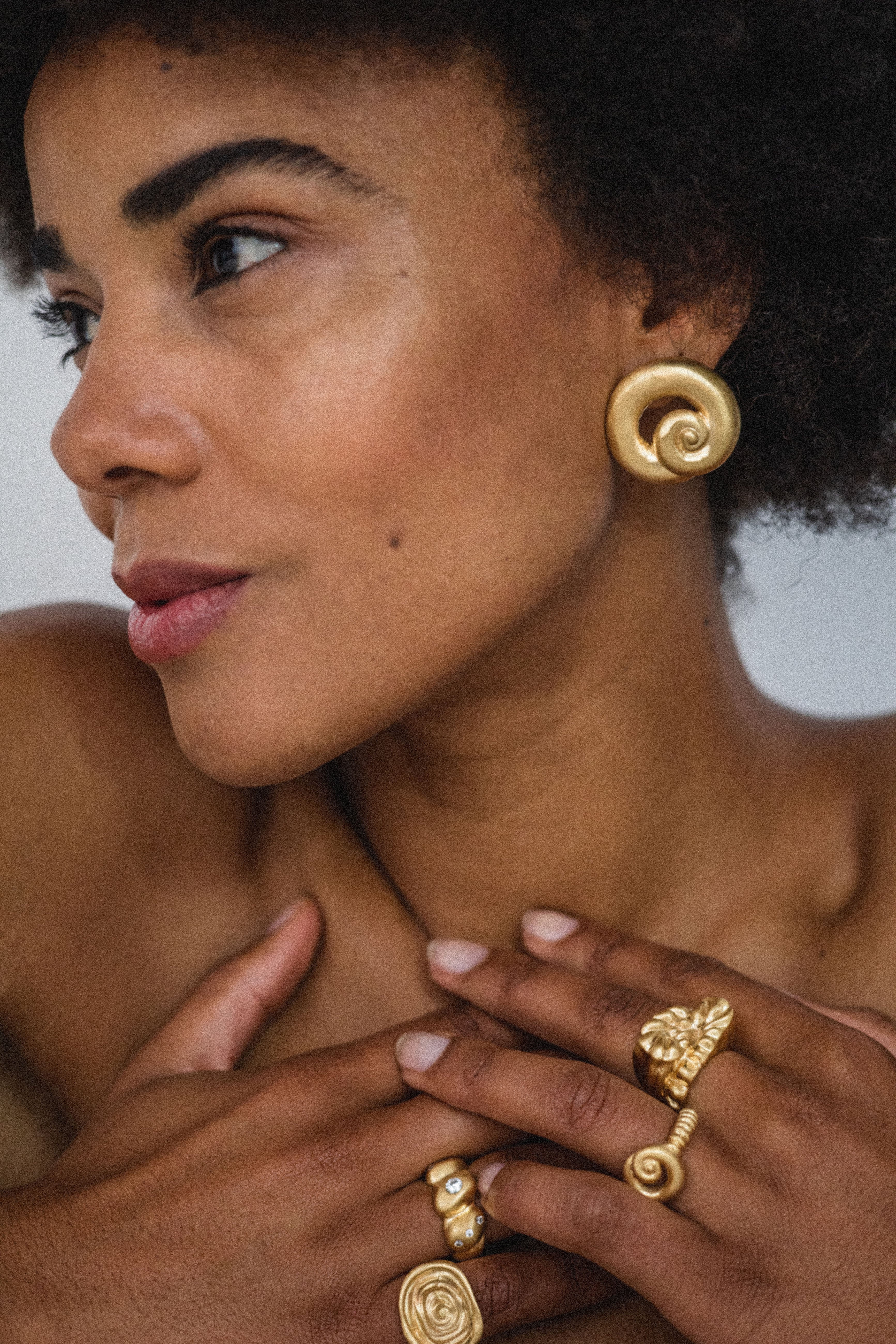 Mollusca Earrings - Image 3